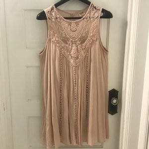 PINK LACE DRESS